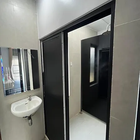 White Monkey Hotel Siem Reap Room photo