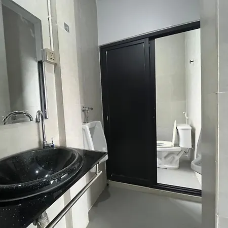 White Monkey Hotel Siem Reap Room photo