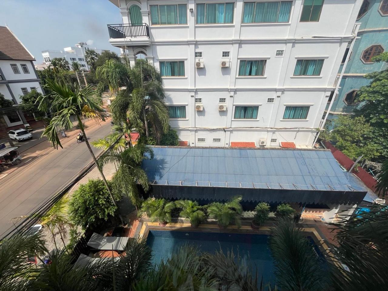 Hotel White Monkey Siem Reap